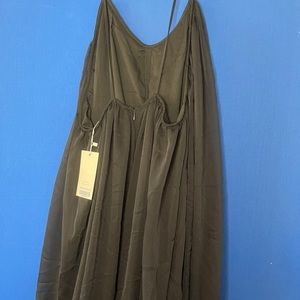 Thin strap, low back summer flowy jumper!